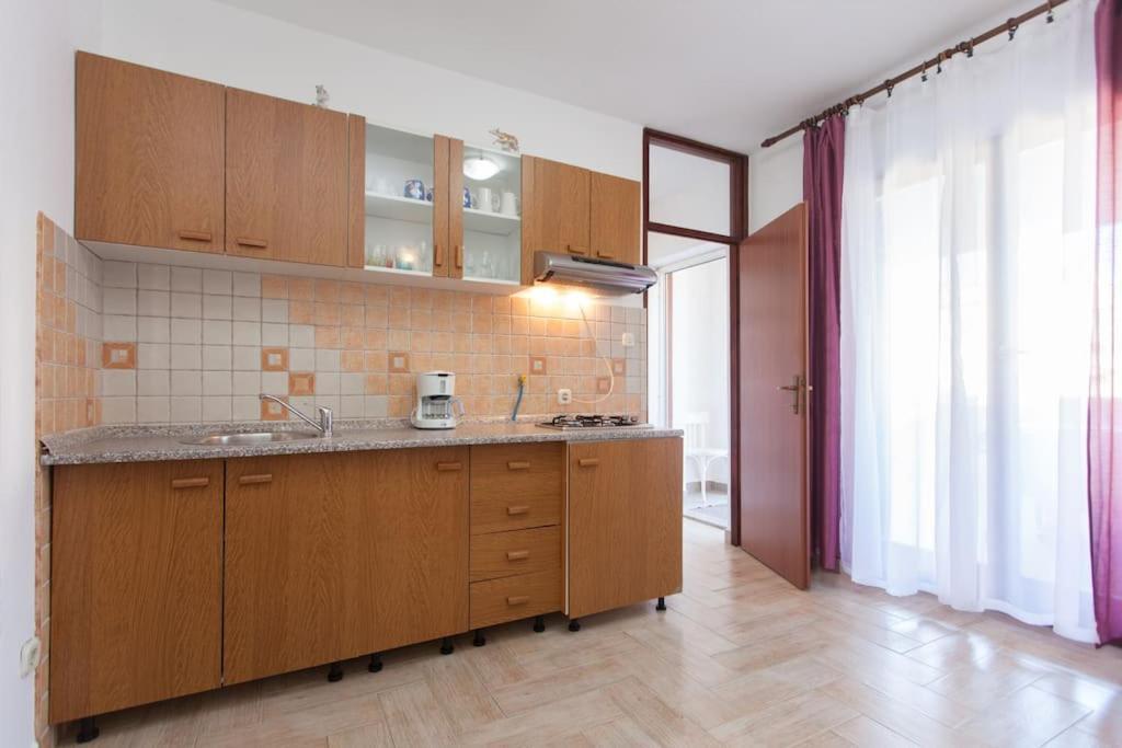 Irena'S Place A1 Rovinj Ruang foto